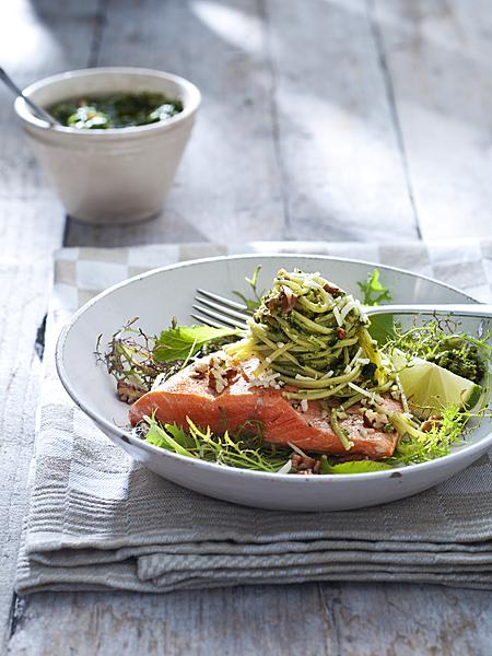 bladmosterdpesto pasta zalm