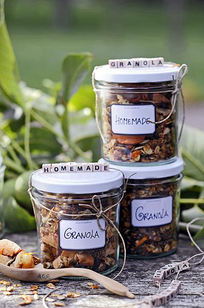 homemade granola