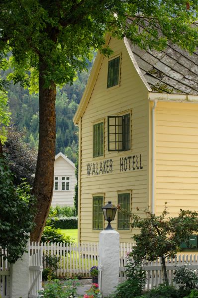 hotel walaker