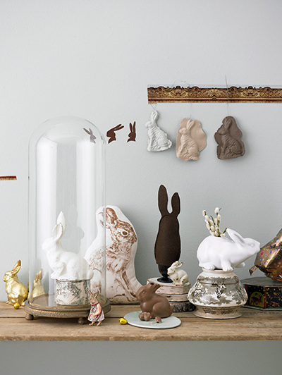 paasdecoraties hazen aan de muur