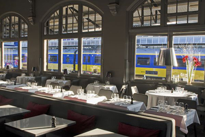 restaurant tollius station trein