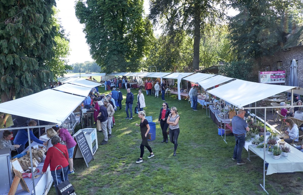 Boerenmarkt bij Herberg De Klomp