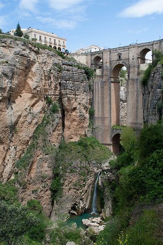 De Puente Nuev